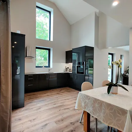 Moynure House Boutique & Separate Two Bedroom