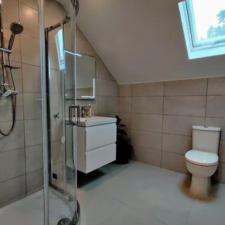 Moynure House Boutique & Separate Two Bedroom Oda ve Kahvaltı