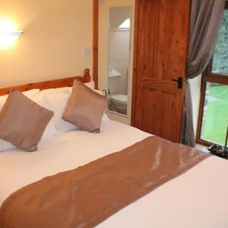 Moynure House Boutique & Separate Two Bedroom Bed and breakfast Athlone