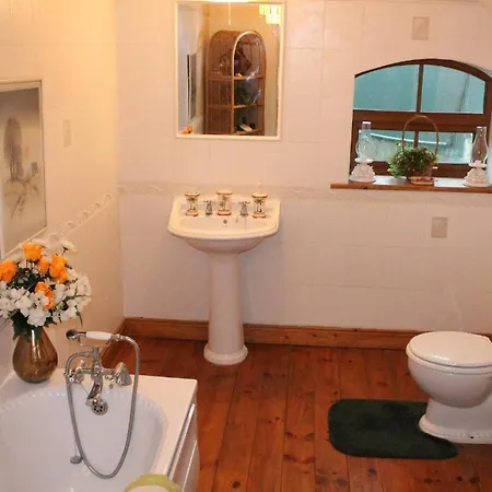 Moynure House Boutique & Separate Two Bedroom Athlone