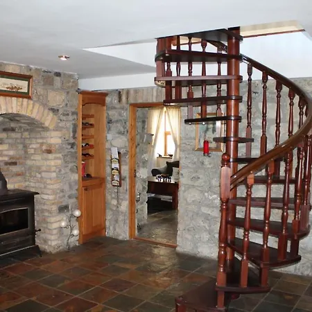 Moynure House Boutique & Separate Two Bedroom