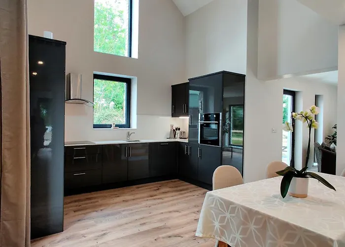 Moynure House Boutique & Separate Two Bedroom