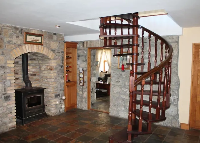 Moynure House Boutique & Separate Two Bedroom