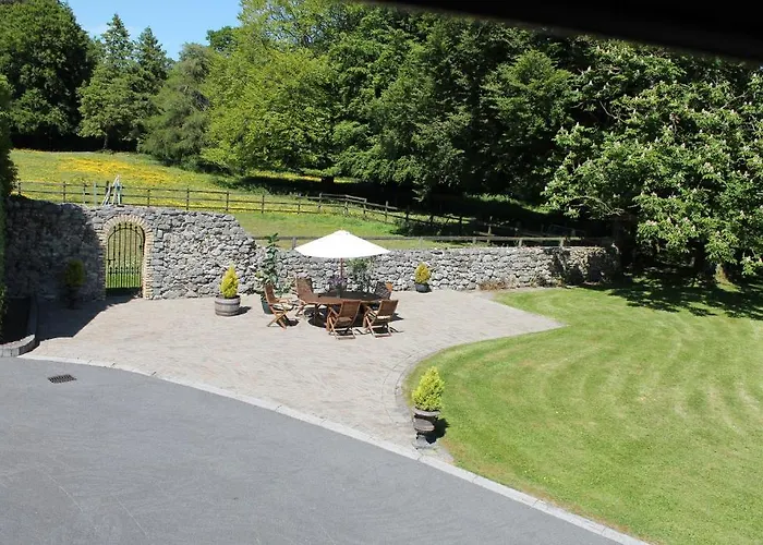 Moynure House Boutique & Separate Two Bedroom 4*